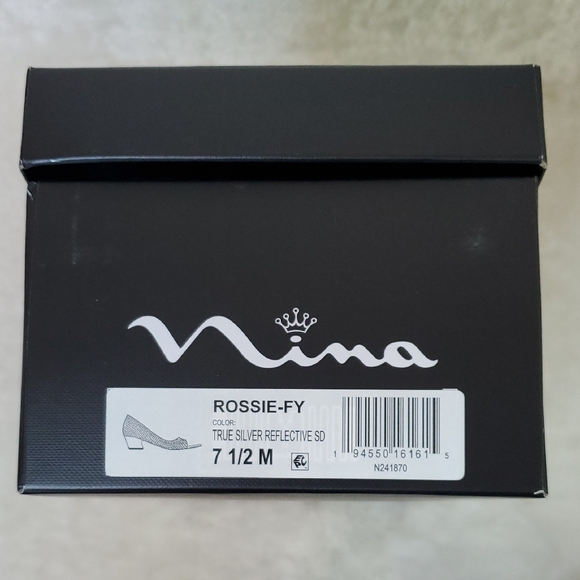 Nina New York Rossie Silver Peep Toe Heels Size 7.5 M - Picture 8 of 12